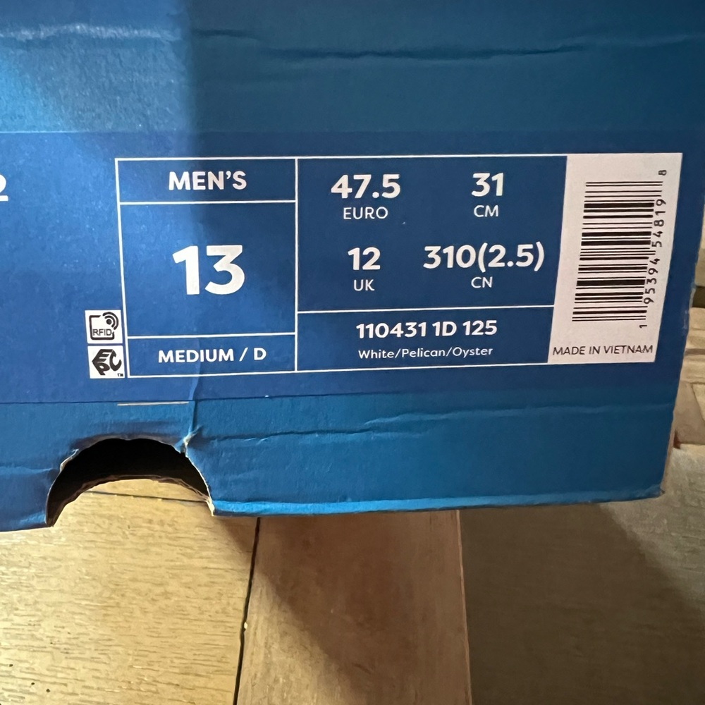Brooks Men's Ghost Max 2 Athletic Shoes - Picture 8 of 8